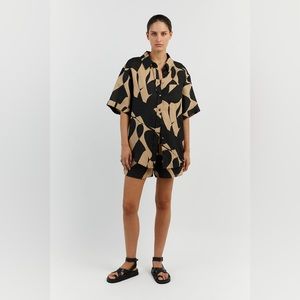 DISSH Maple Vacation Shirt Button Down Size 6 Tan Black Top Camel